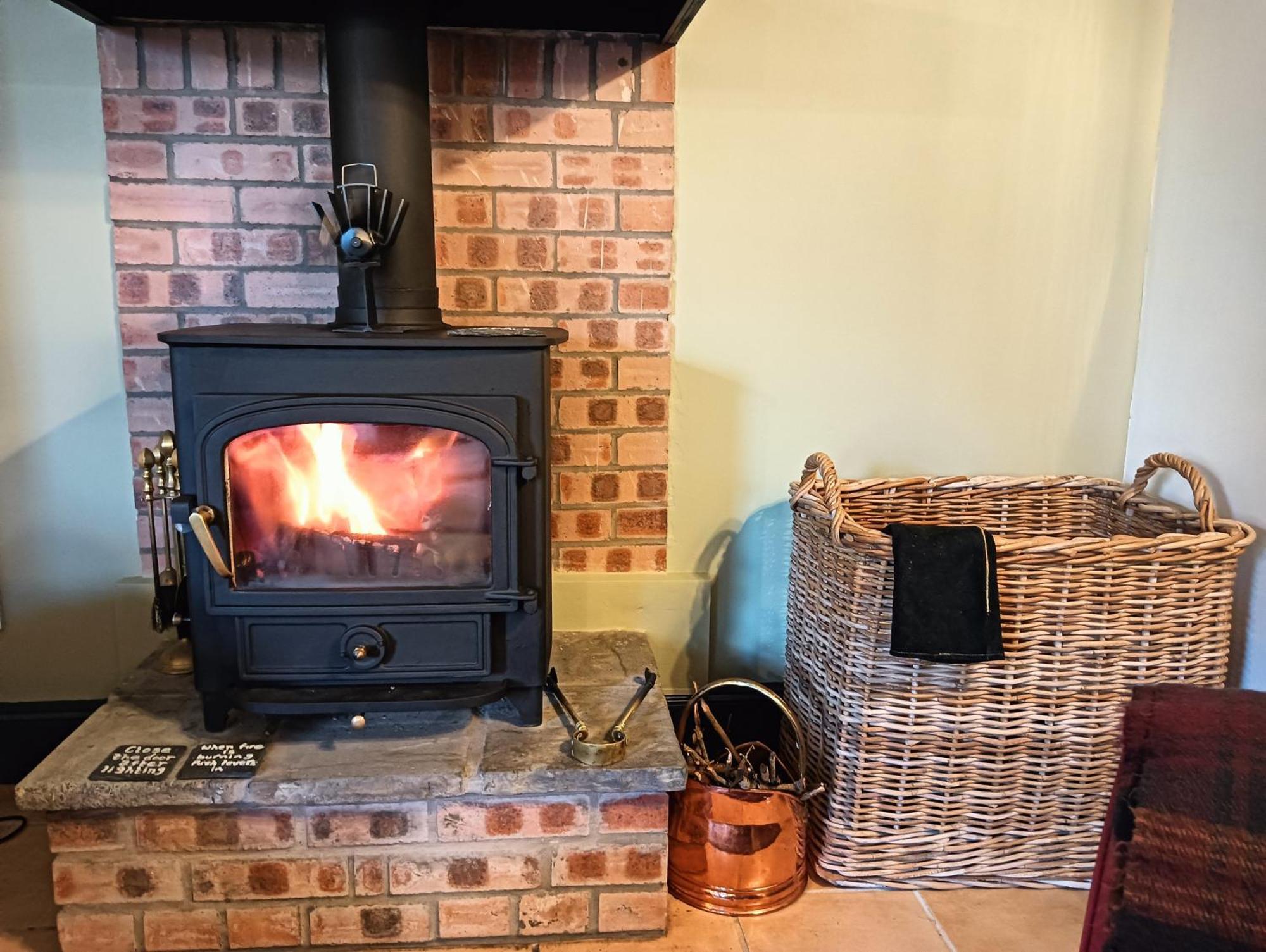 Private Bothy Near Loch Lomond & Stirling Holiday home *